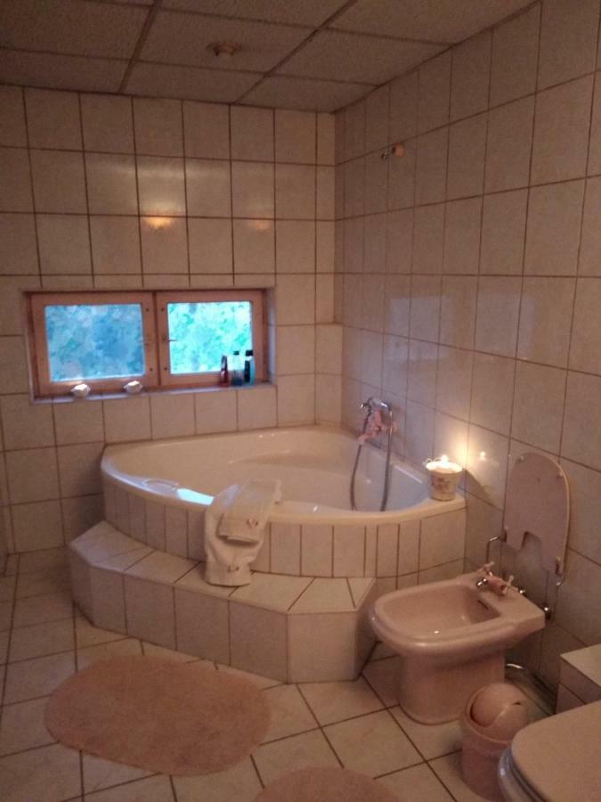 Apartament Na Fatimskiej Cracóvia Exterior foto